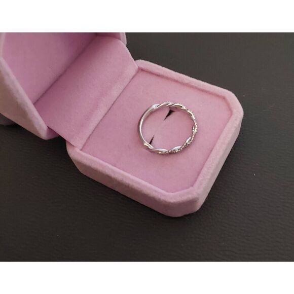 NEW~.15 Carat Genuine Diamond Infinity Wave Stackable Band/Bridal Ring Sz 8 - Picture 3 of 4